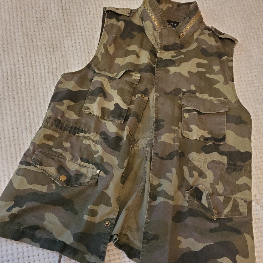Camouflage Vest